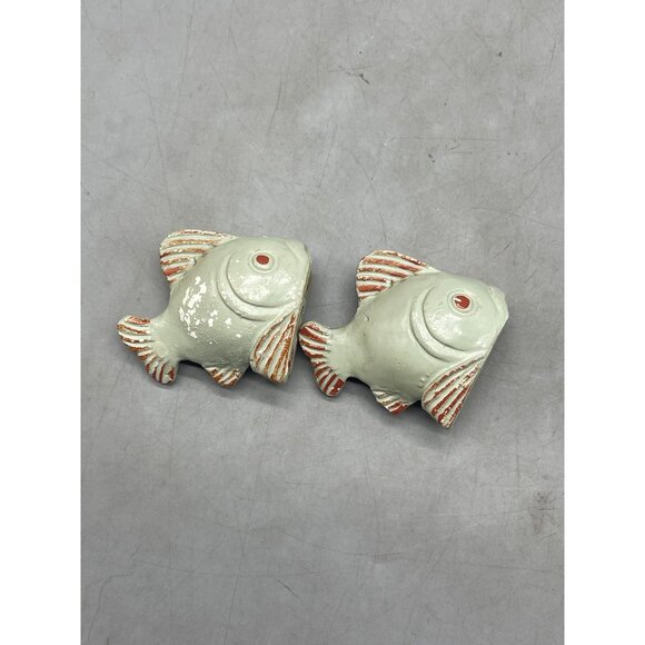 vintage salt pepper shakers fish green hand painted 2" READ - Picture 2 of 9
